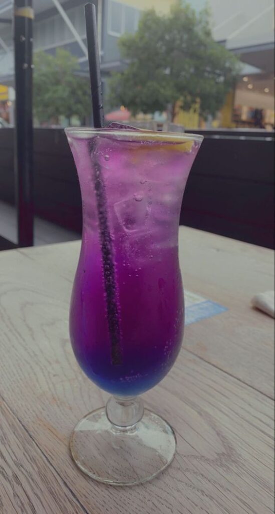 How to make Butterfly Pea flower mocktail