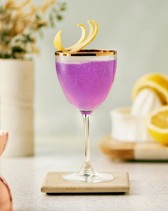 blue moon cocktail