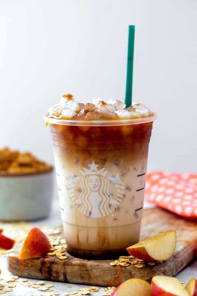 Iced Apple Crisp Oatmilk Shaken Espresso 