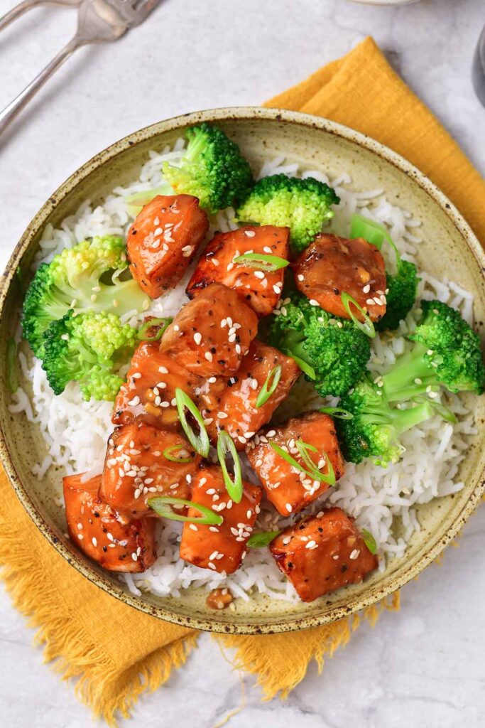 Honey Garlic Salmon Bites